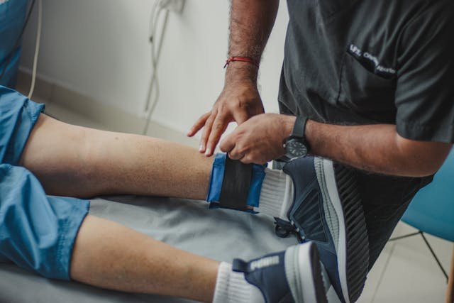 6 Strategies for Rapid Recovery from Sports Injuries