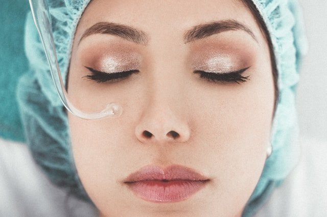 Revolutionizing Cosmetic Surgery: The Impact of Honesty and Natural Results